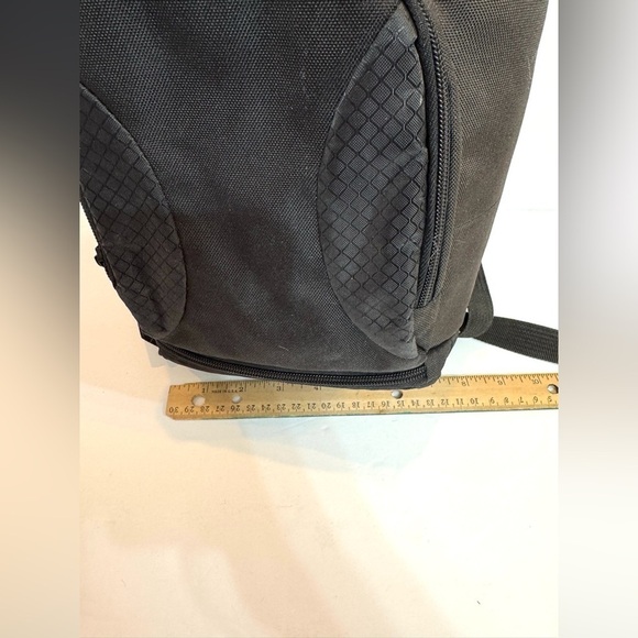 Xit XTBPS Black Deluxe Digital Camera & Video Sling Style Padded Shoulder Bag - Picture 2 of 9